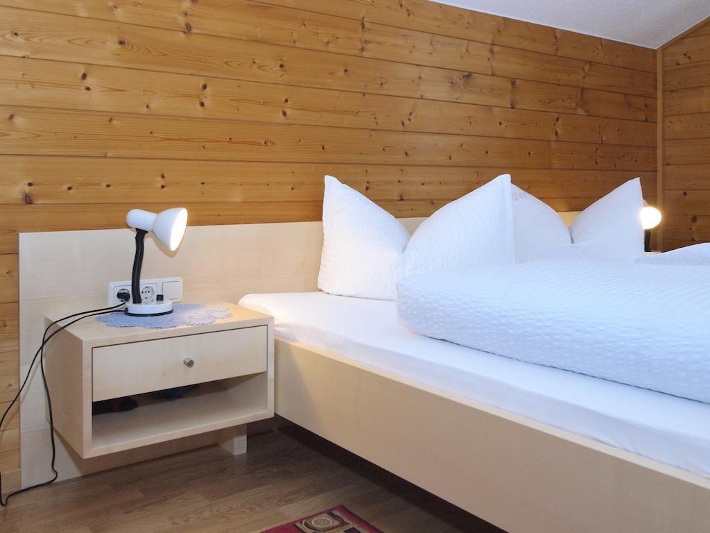 Ferienbauernhof Moosbrugger Appartement Schoppernau Kamer foto