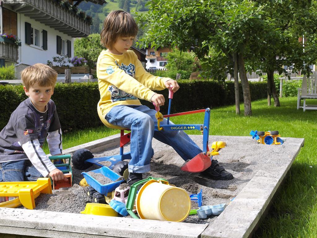 Ferienbauernhof Moosbrugger Appartement Schoppernau Buitenkant foto